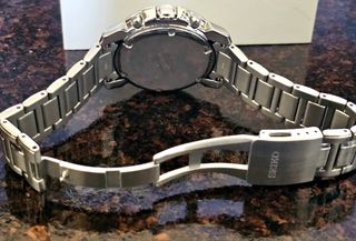 Reloj Seiko Premier Solar SSC595P1