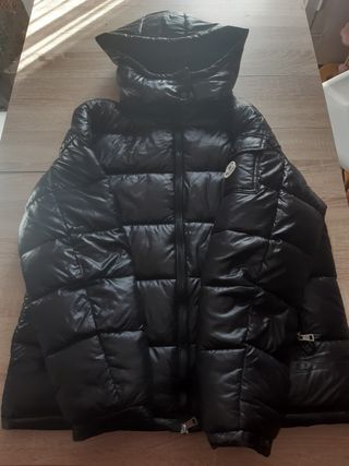 Chaqueta Moncler Negra