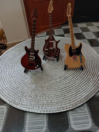 Lote 3 Guitarras Miniatura