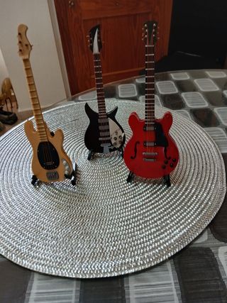 Lote 3 Guitarras Miniatura