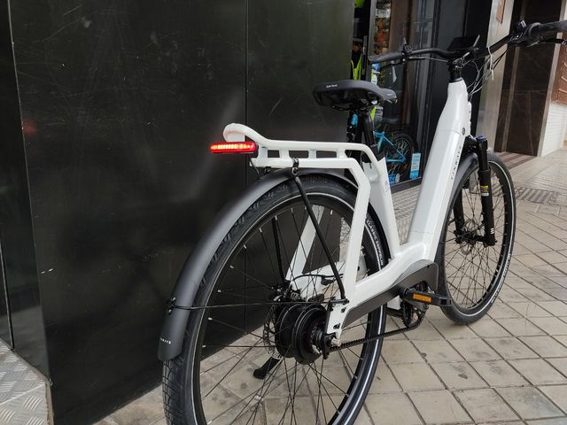 Bicicleta eléctrica Tenways AGO T