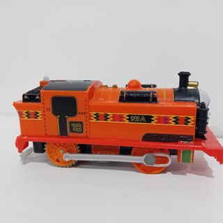 Trenino Thomas Nia 18 Arancione