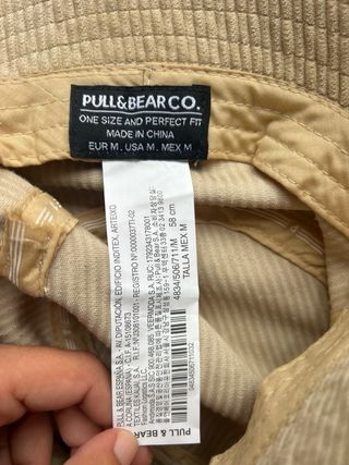 Gorro bucket Pull&Bear beige pana