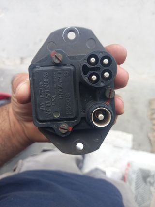 Centralina accensione Bosch Mercedes W124 W201