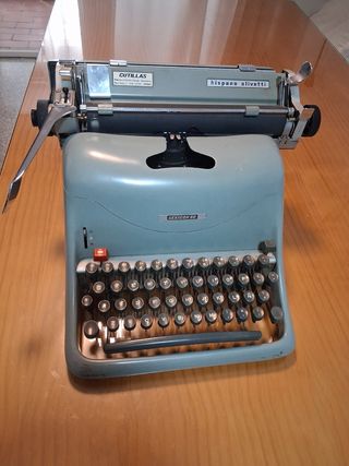 Máquina de escribir Hispano Olivetti Lexicon 80