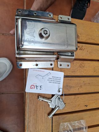 Cerradura de seguridad SAG con 2 llaves