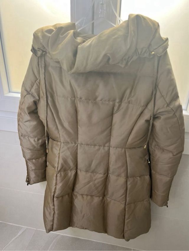 Plumas Zara Beige Talla M