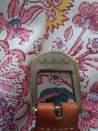 Cinturón El Caballo Piel Marrón y Dorado