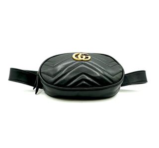 Riñonera Gucci GG Marmont Negra y Dorada