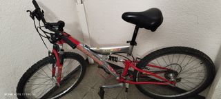 Bicicleta Conor de montaña