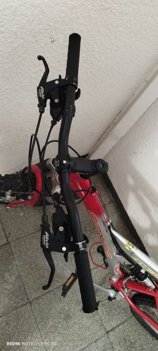 Bicicleta Conor de montaña