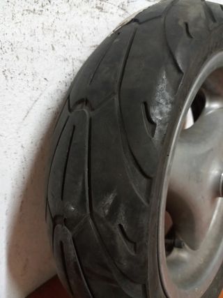 Llanta Yamaha Neos