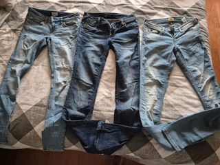 3 Pantalones Vaqueros Only
Talla 26/32