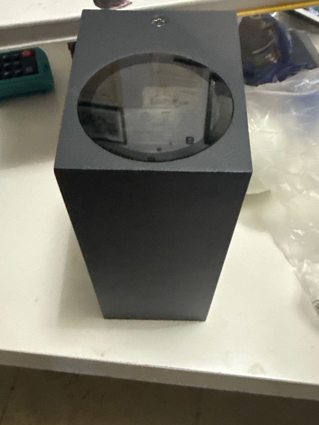 Foco exterior gris metal y cristal