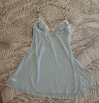 Camisón + tanga 
Pierre Cardin Talla 42 Azul Trans