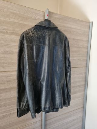 Giacca in pelle nera vintage