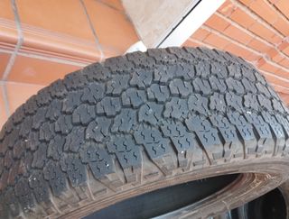2 Neumáticos Goodyear 235/65 R17