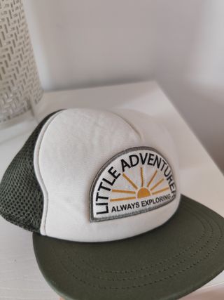 Gorra H&M niño T.98/104 Little Adventurer