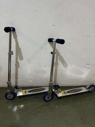 2 Mono Patines.
Marca Juguettos