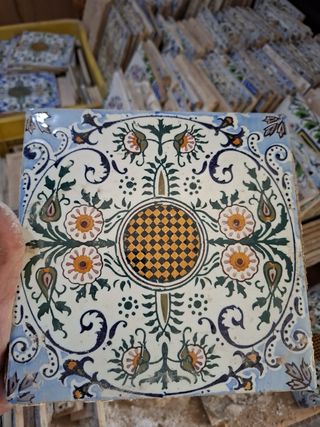 Conjunto de azulejos antiguos pintados a mano