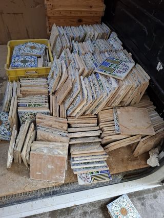 Conjunto de azulejos antiguos pintados a mano