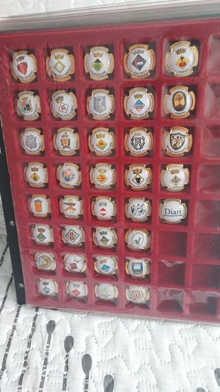 Chapas Cava Pueblos Tarragona Colección