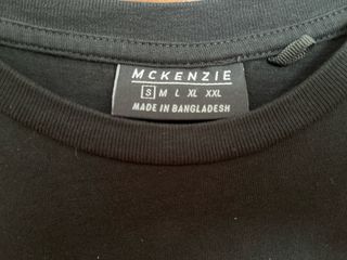 Camiseta McKenzie Negra
