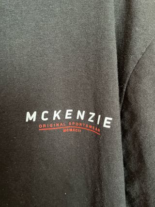 Camiseta McKenzie Negra
