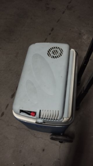 Nevera eléctrica portátil Rocktrai Trolley
