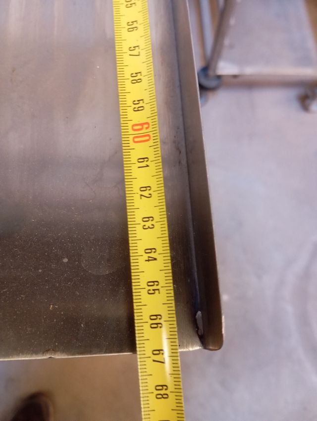 Carros de acero inoxidable para bollería y pan.