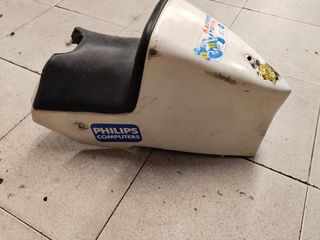 Colín moto clásica carreras de fibra