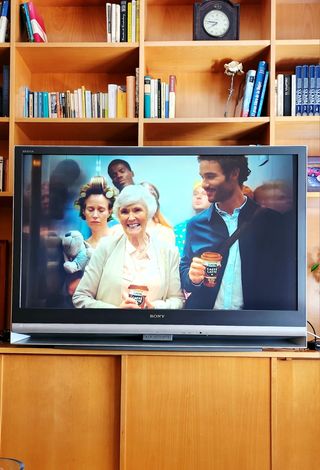 TV Sony Bravia KDF-50E2010 3LCD + Sintonizador TDT