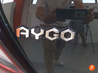 Toyota Aygo 1.0 70 x-play