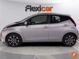 Toyota Aygo 1.0 70 x-play
