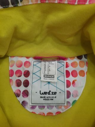 Chubasquero Wedze multicolor con capucha