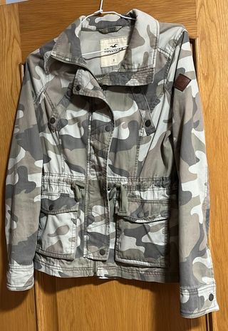 Chaqueta Hollister Camuflaje Talla S.