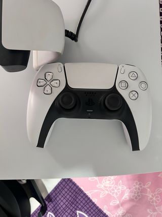 Se vende ps5 versión digital 1TB