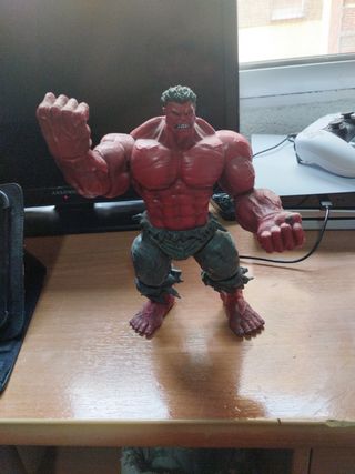 Action Figure Red Hulk