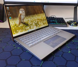 ORDENADOR PORTÁTIL ASUS VIVOBOOK S14