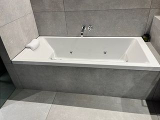 Bañera Hidrobox Urban Jacuzzi Hidromasaje