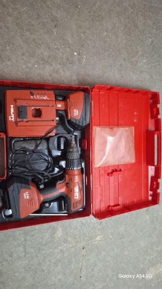  Atornillador Percutor HILTI SFH 181 H .
