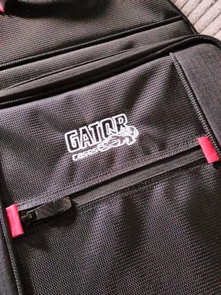 Funda Gator Pro-Go 335 o Flying V