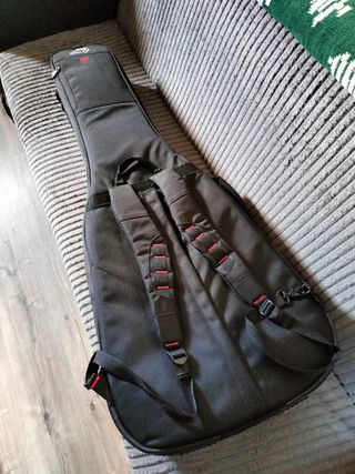 Funda Gator Pro-Go 335 o Flying V