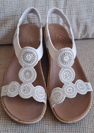 Sandalias Skechers Mujer Beige/Blanco