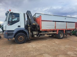 Camión Iveco Grúa Hiab 288