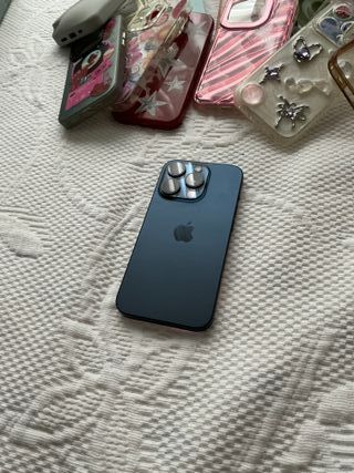 iPhone 15 Pro Azul