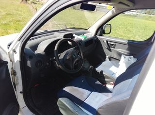 Peugeot Partner 2003