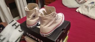 Zapatillas Converse Beige Talla 38.5
23cm