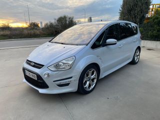 Ford S-MAX 2011