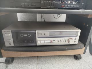 Equipo retro de sonido y grabación 
